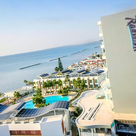 Radisson Beach Resort Larnaca Ngoại thất bức ảnh