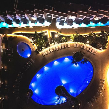 Radisson Beach Resort Larnaca Ngoại thất bức ảnh