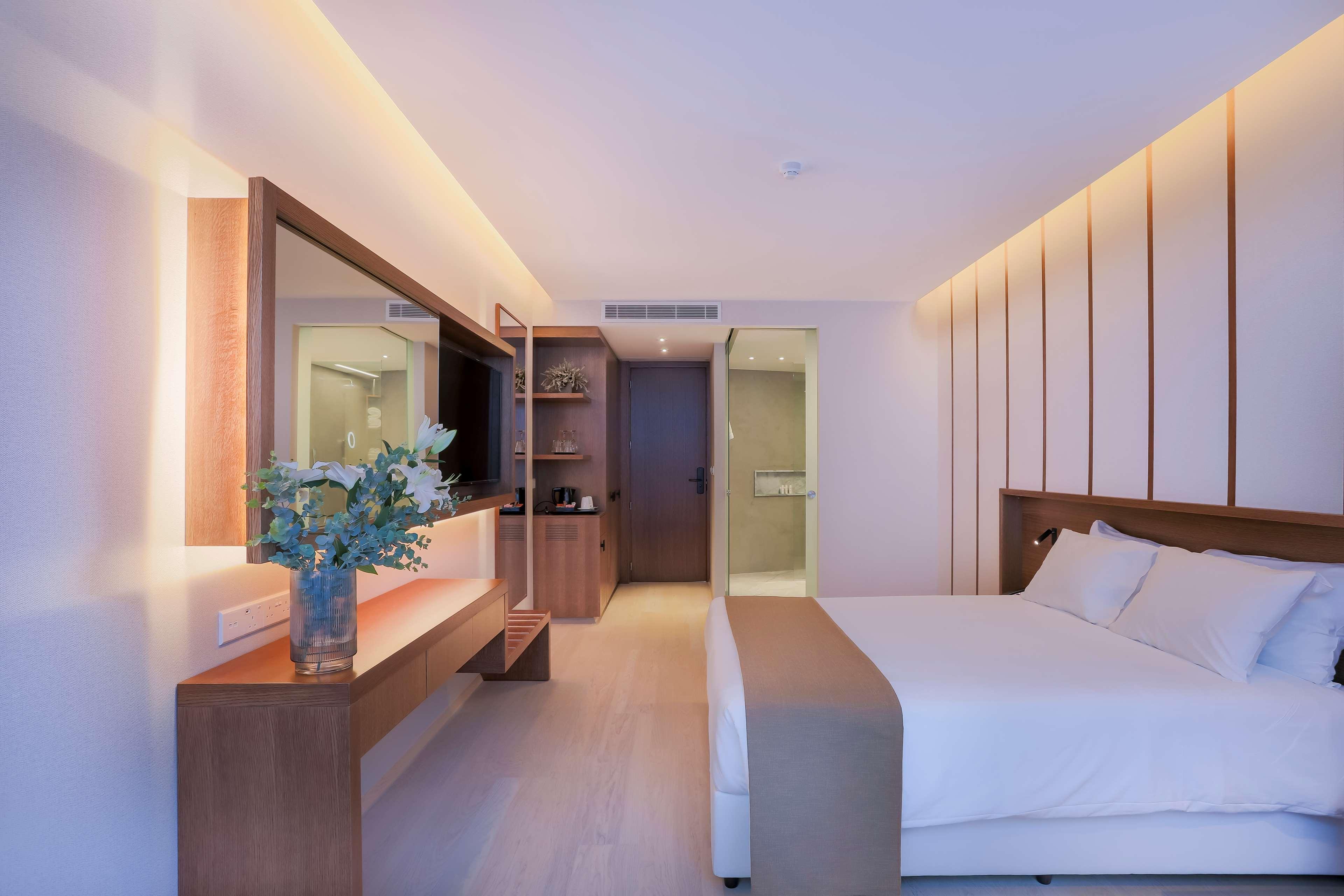 Radisson Beach Resort Larnaca Ngoại thất bức ảnh