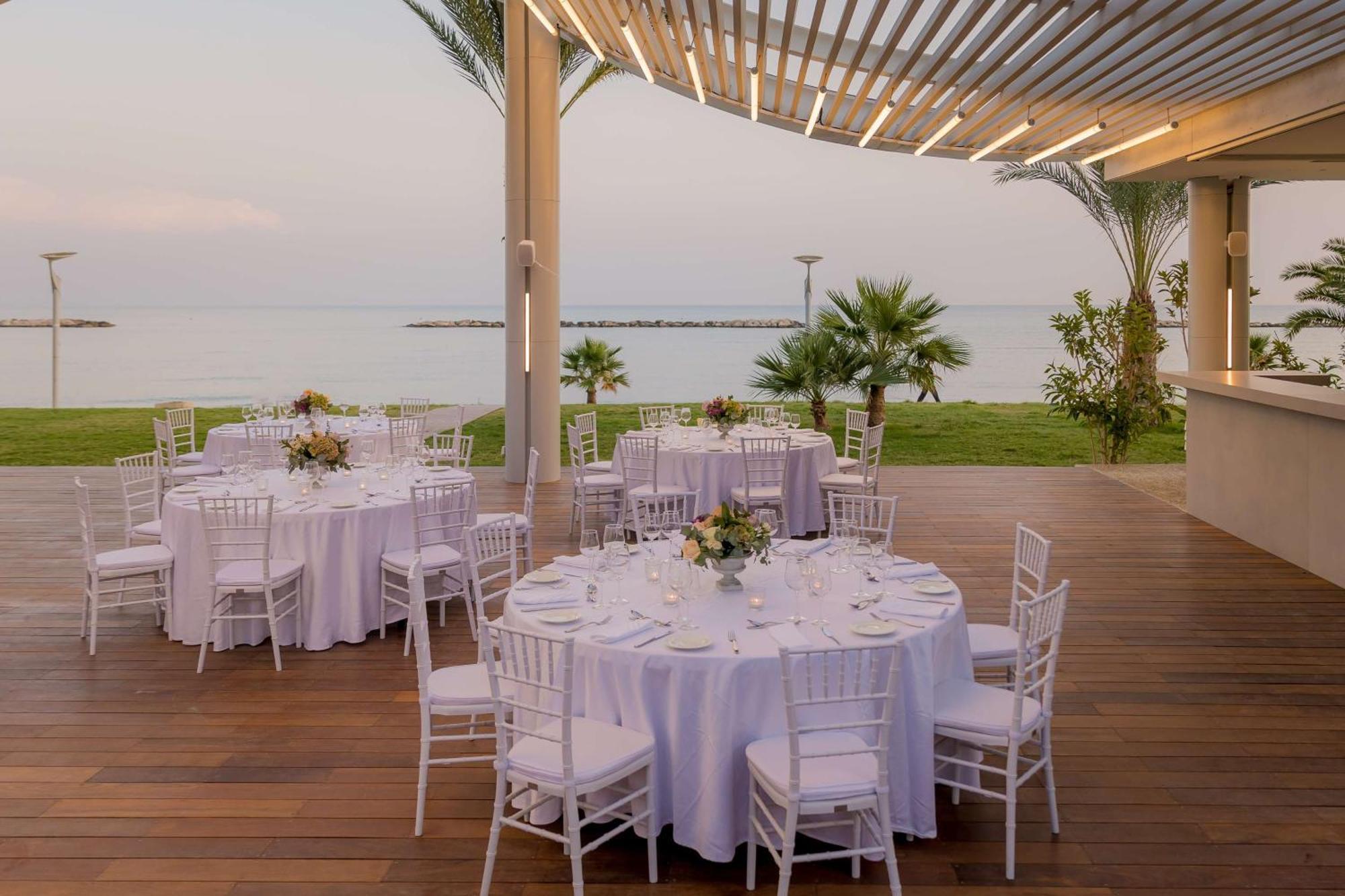 Radisson Beach Resort Larnaca Ngoại thất bức ảnh