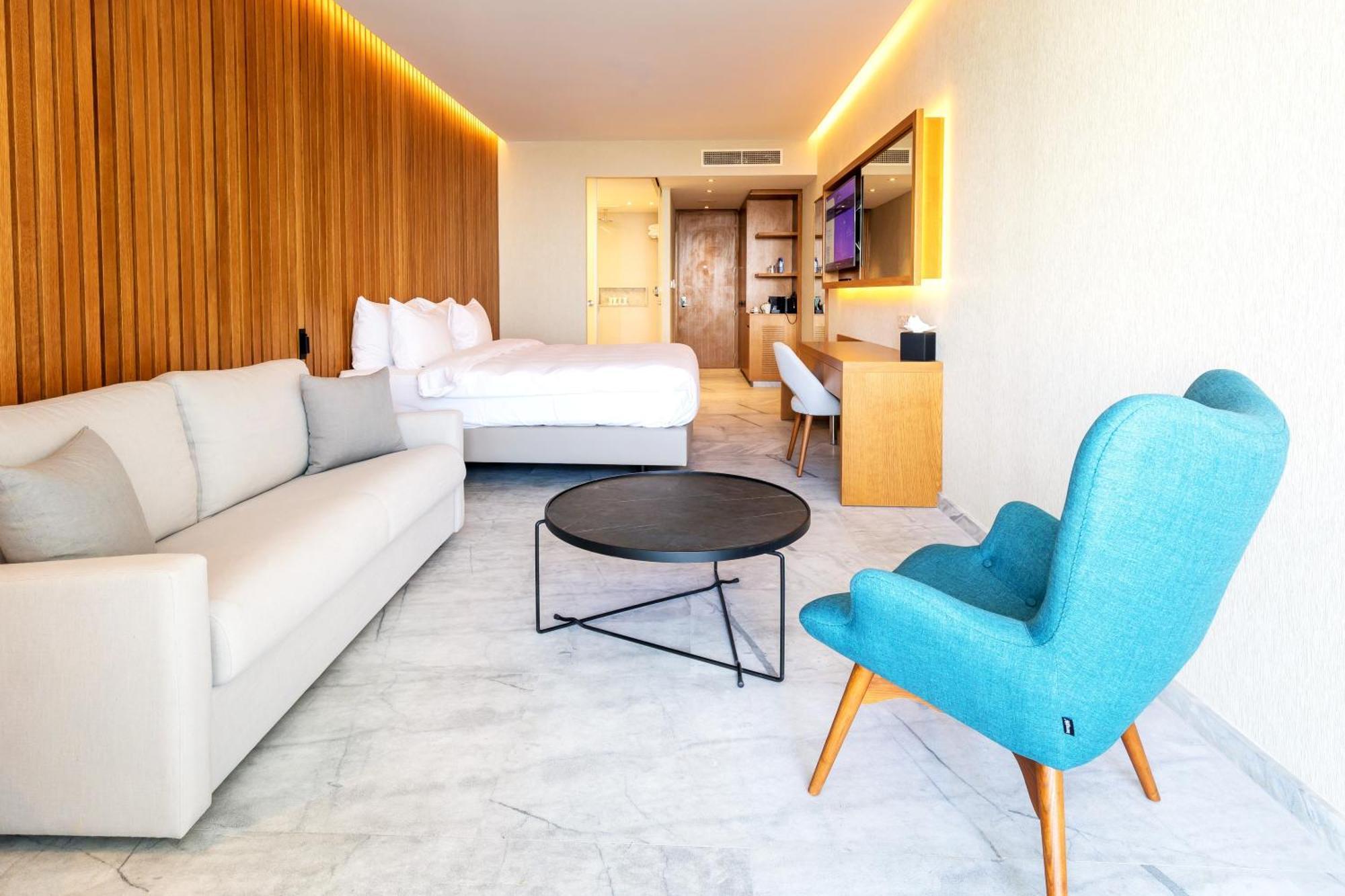 Radisson Beach Resort Larnaca Ngoại thất bức ảnh