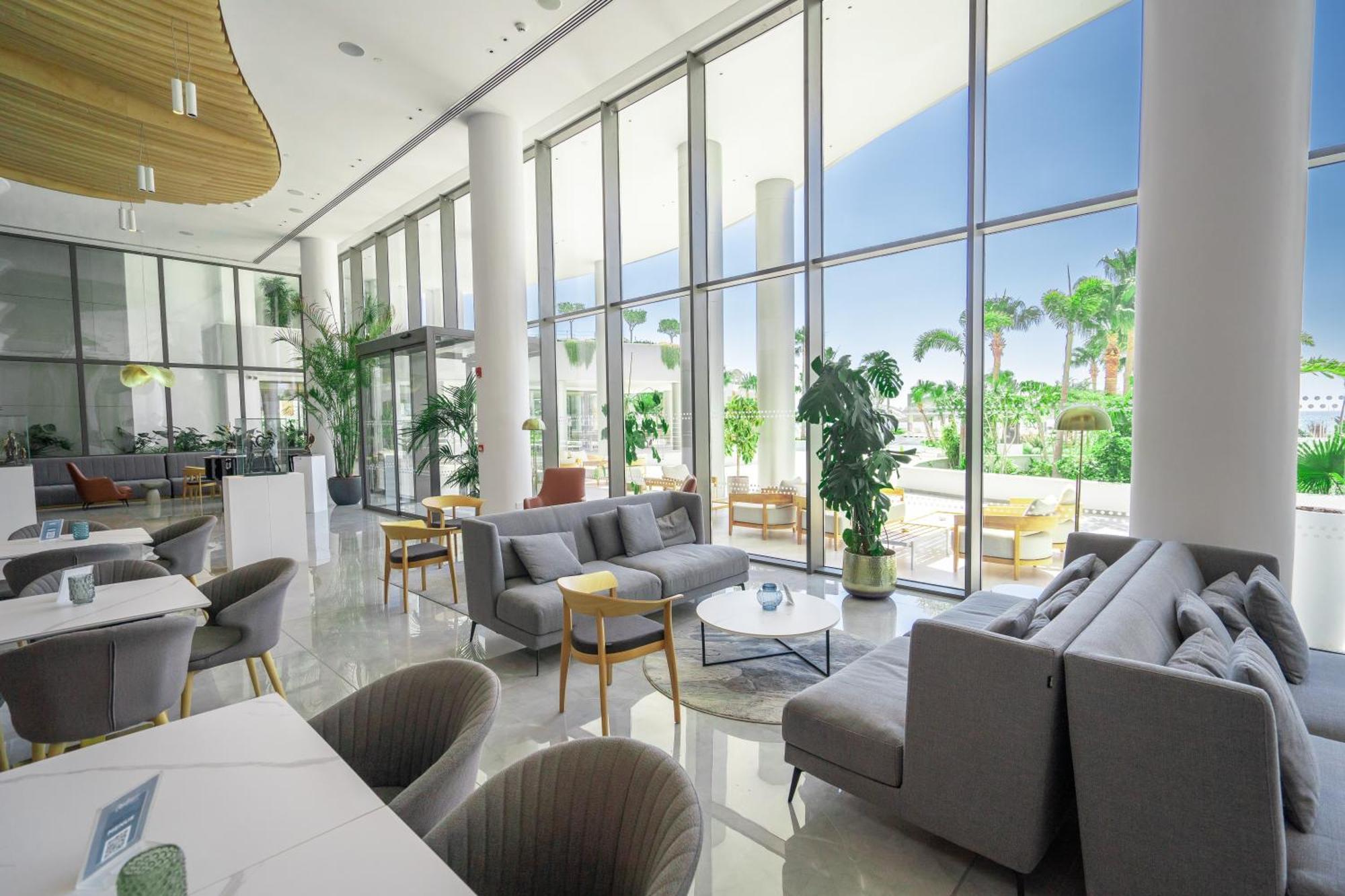 Radisson Beach Resort Larnaca Ngoại thất bức ảnh